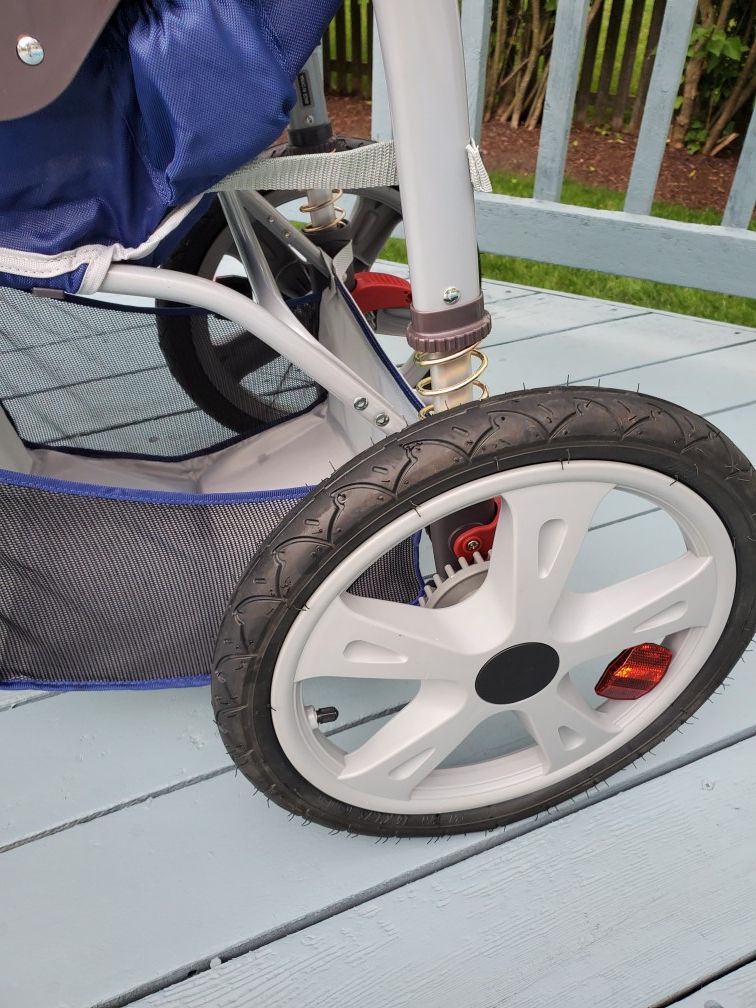 Instep Double Tandem Jogging Stroller