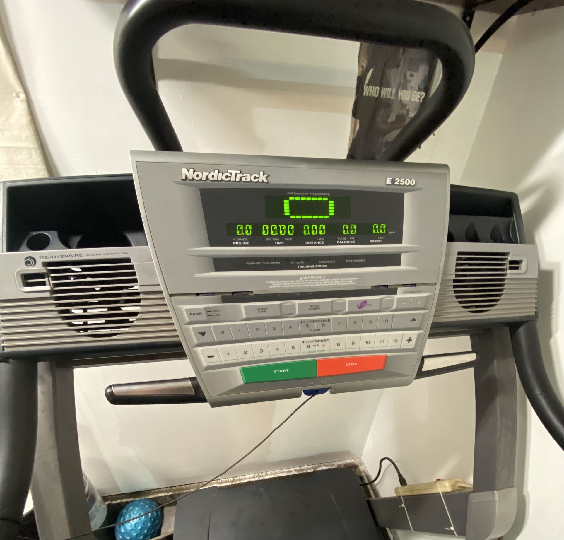 Norditrack Treadmill E2500