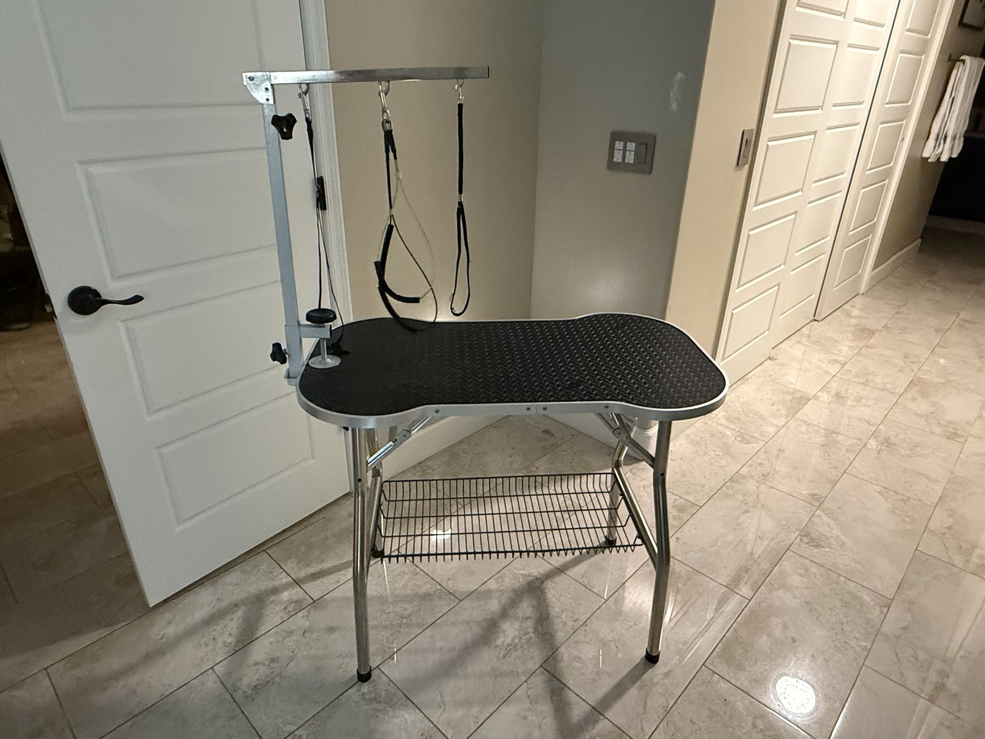 Dog Grooming Table