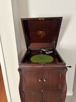 Victrola Victor Talking Machine Phonograph Cabinet