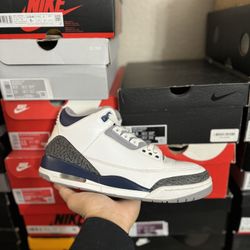 Jordan Midnignt Navy 3s size 10 USED But Clean