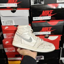 Jordan Laser 1s size 8.5 USED