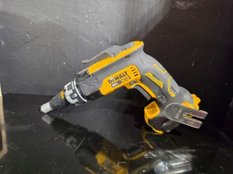DEWALT 20V XR Brushless Drywall Screwgun