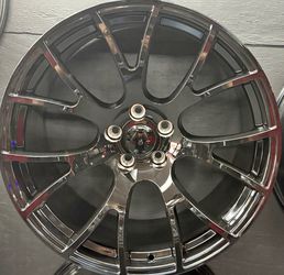 Srt wheels
