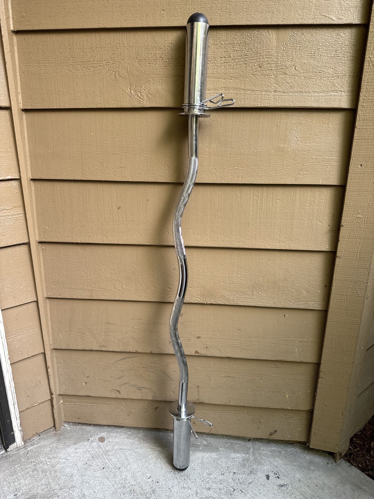 Olympic Curl Bar + 2 x Spring Collars