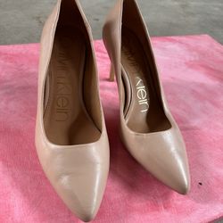 Calvin Klein 3 Inch Heels Women’s Size 7