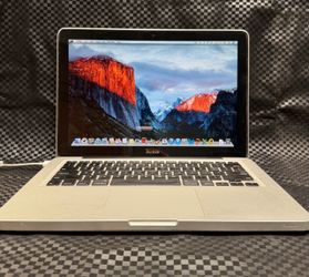 Apple MacBook