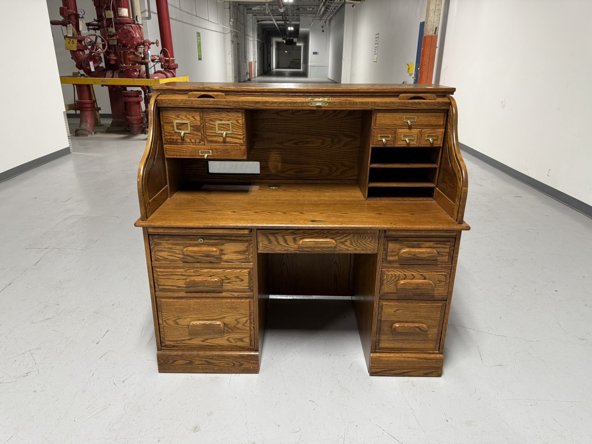 Desk $250 - Free Delivery