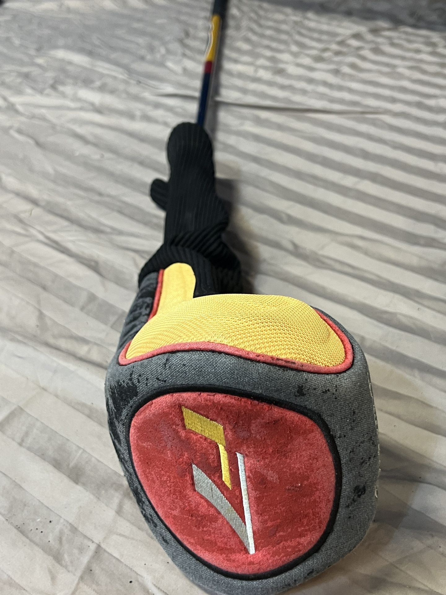 Taylormade R7 driver golf club