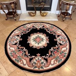 Hand Woven Round Rug