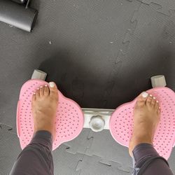 Ab Twist Board Core Workout Machine (Like New) – Pink