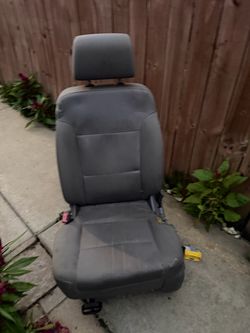 2014 Silverado seat