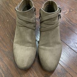 Style And Co. Barely Used Beige Boots Size 7.5