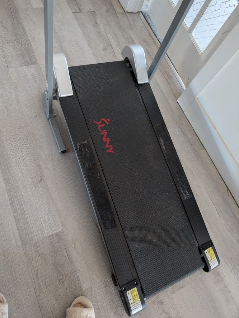 Sunny Foldable Treadmill Non-electric.