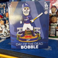 Dodgers Day of the Dead Bobblehead