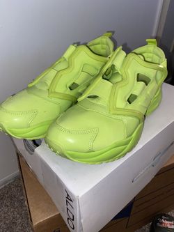 Neon Aldo Women’s Size 6.5