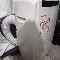 Portable ac unit 12000 BTU