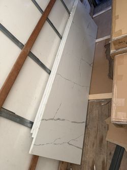 2 Pieces Kitchen Countertop Quartz Showroom Take Of Set