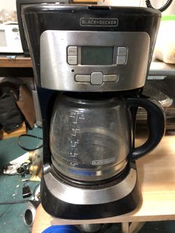 Coffee maker with set timer and other functions