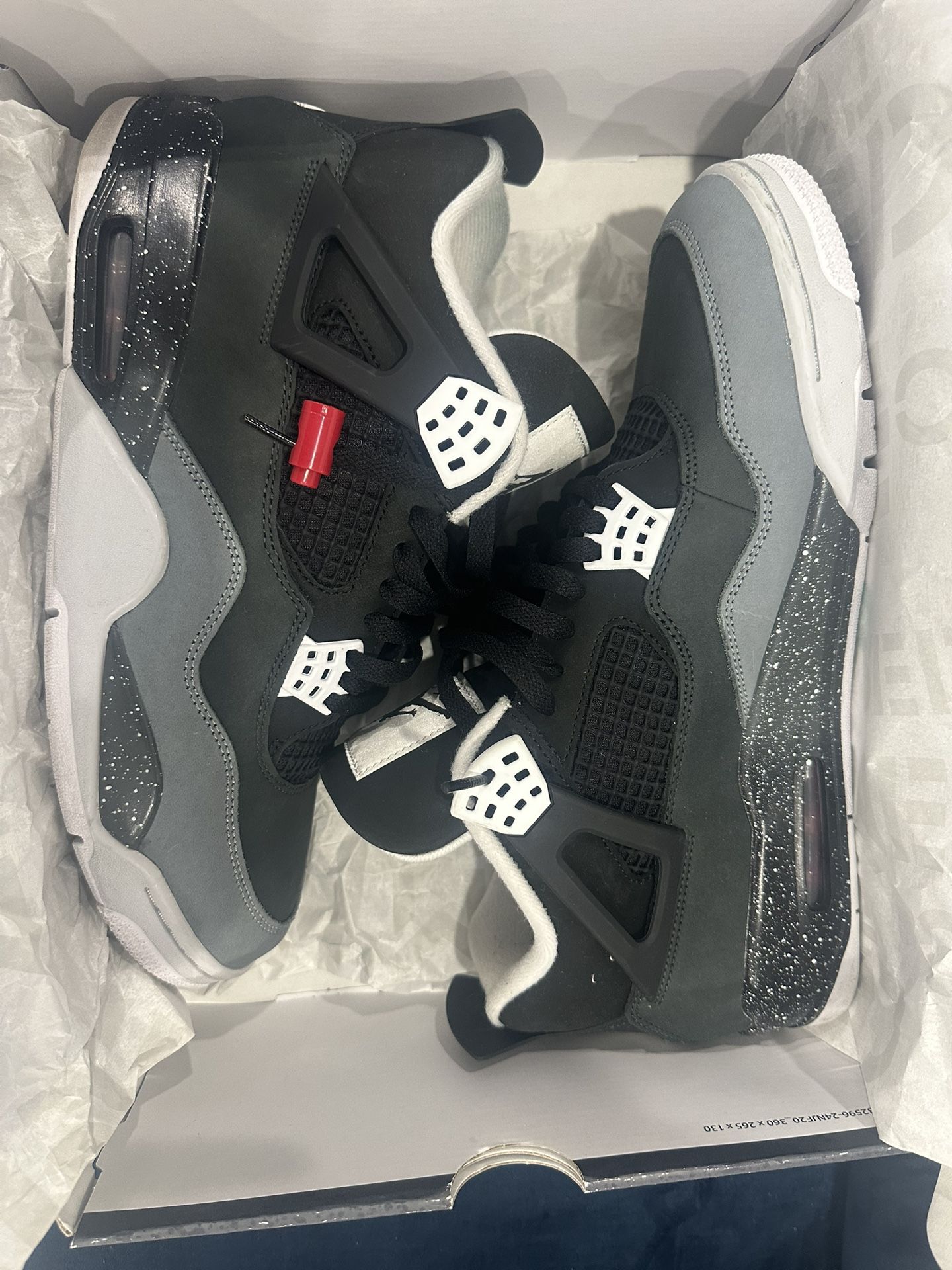 Air Jordan 4 Retro 'Fear' 2024