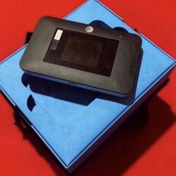 S ALE 🚩 🚩$45 💰 😮 🚩🚩 -  Netgear AirCard 797S 4G LTE Mobile WiFi Hotspot AT&T New Factory Sealed