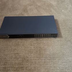 Hikvision 16 Port Poe Switch