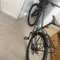 2021 Fuji Nevada 29er (17” Frame) – Lightly Used, Needs Minor Tune-Up