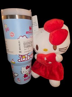 Hello Kitty Stanley  40 Oz With Hello Kitty