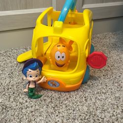 Bubble Guppies Swim-sational School Bus
