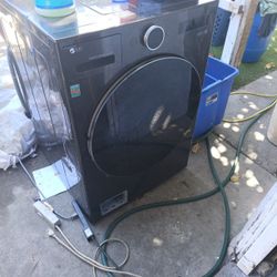 LG Washer/Dryer