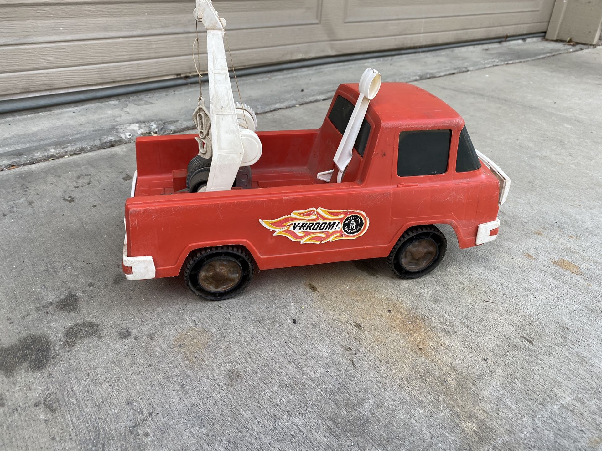 Vintage Mattel Toymakers V.rroom Tow Truck 1964