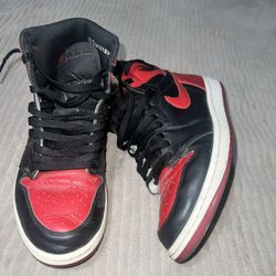 Jordan 1 “banned” 2016