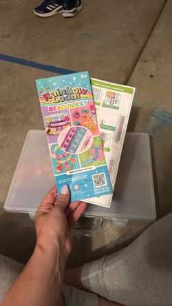 FREE Brand New Rainbow Loom Bead Blast Set - Bracelet Making Toy
