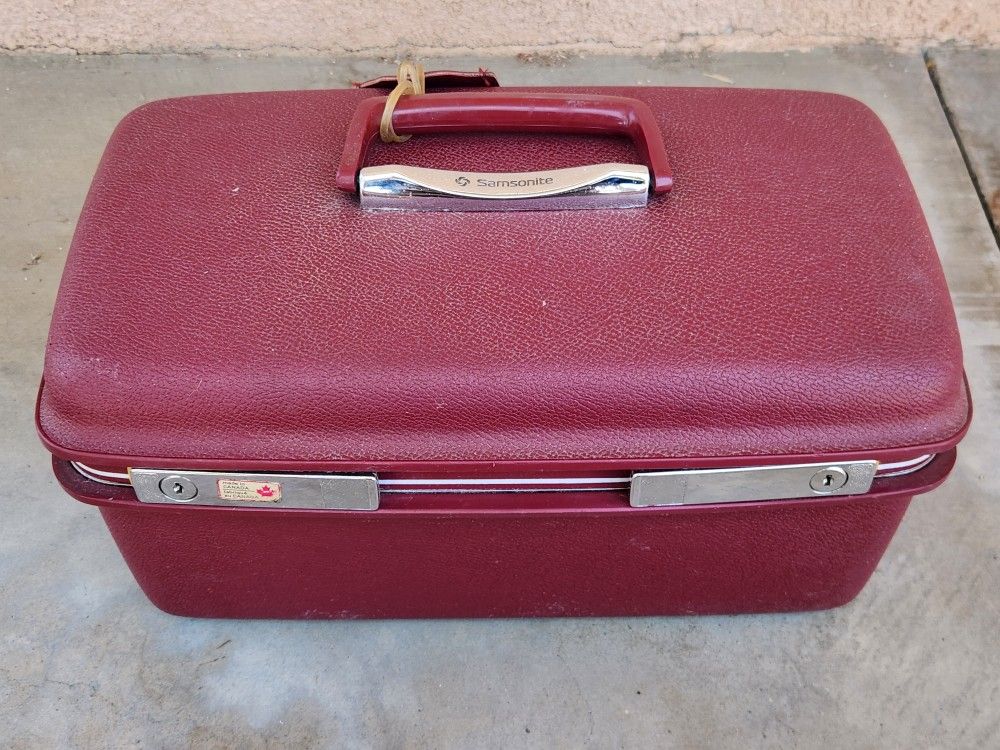 Vintage Samsonite Travel Case