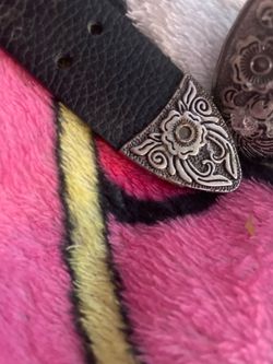 silver tone buckle belt