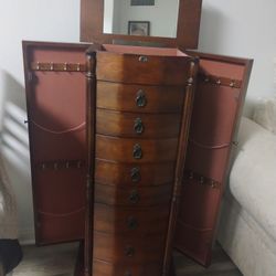 Jewelry Wooden Armour 