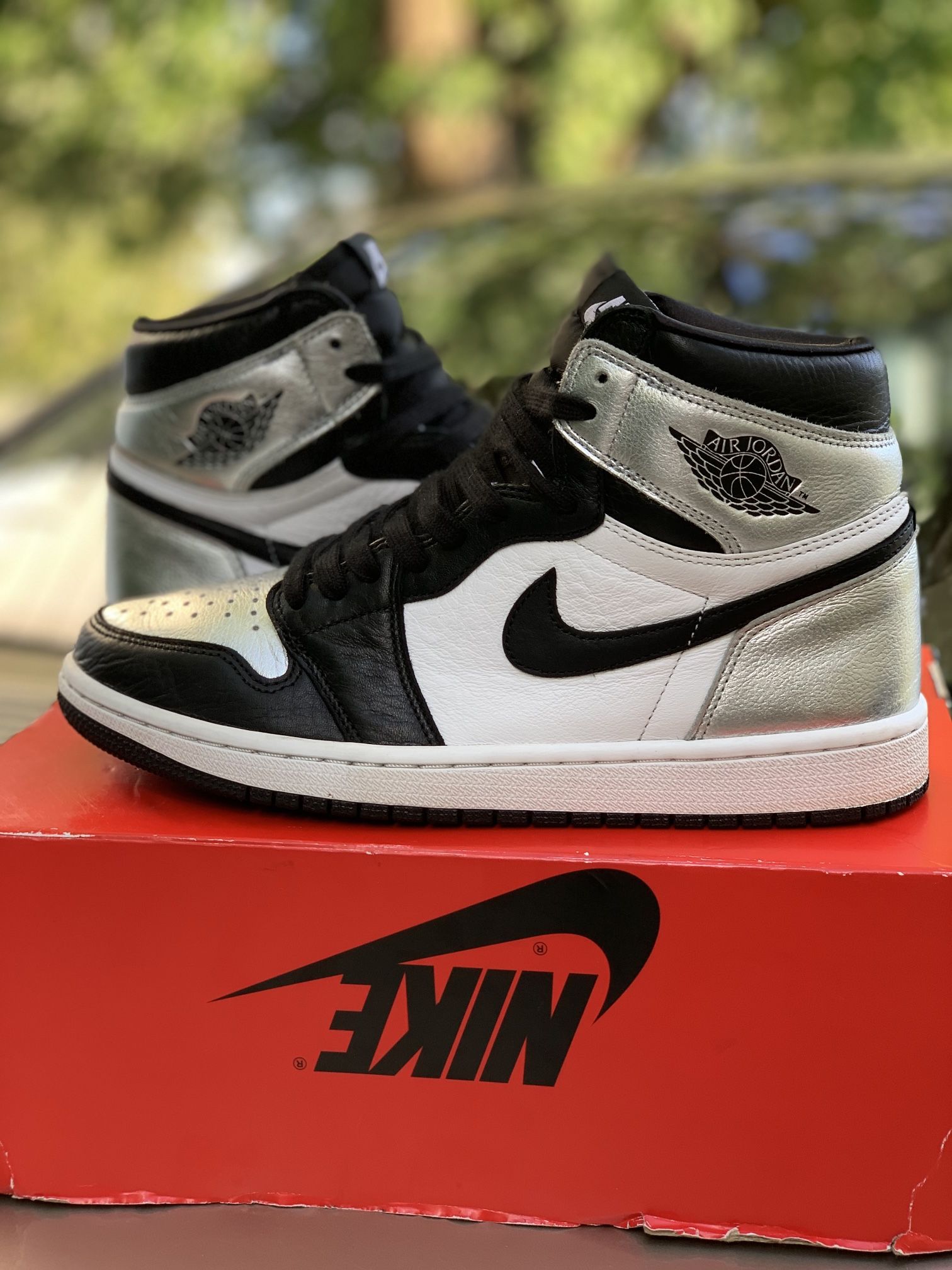 Jordan 1 Silver Toe SIZE 8.5 W