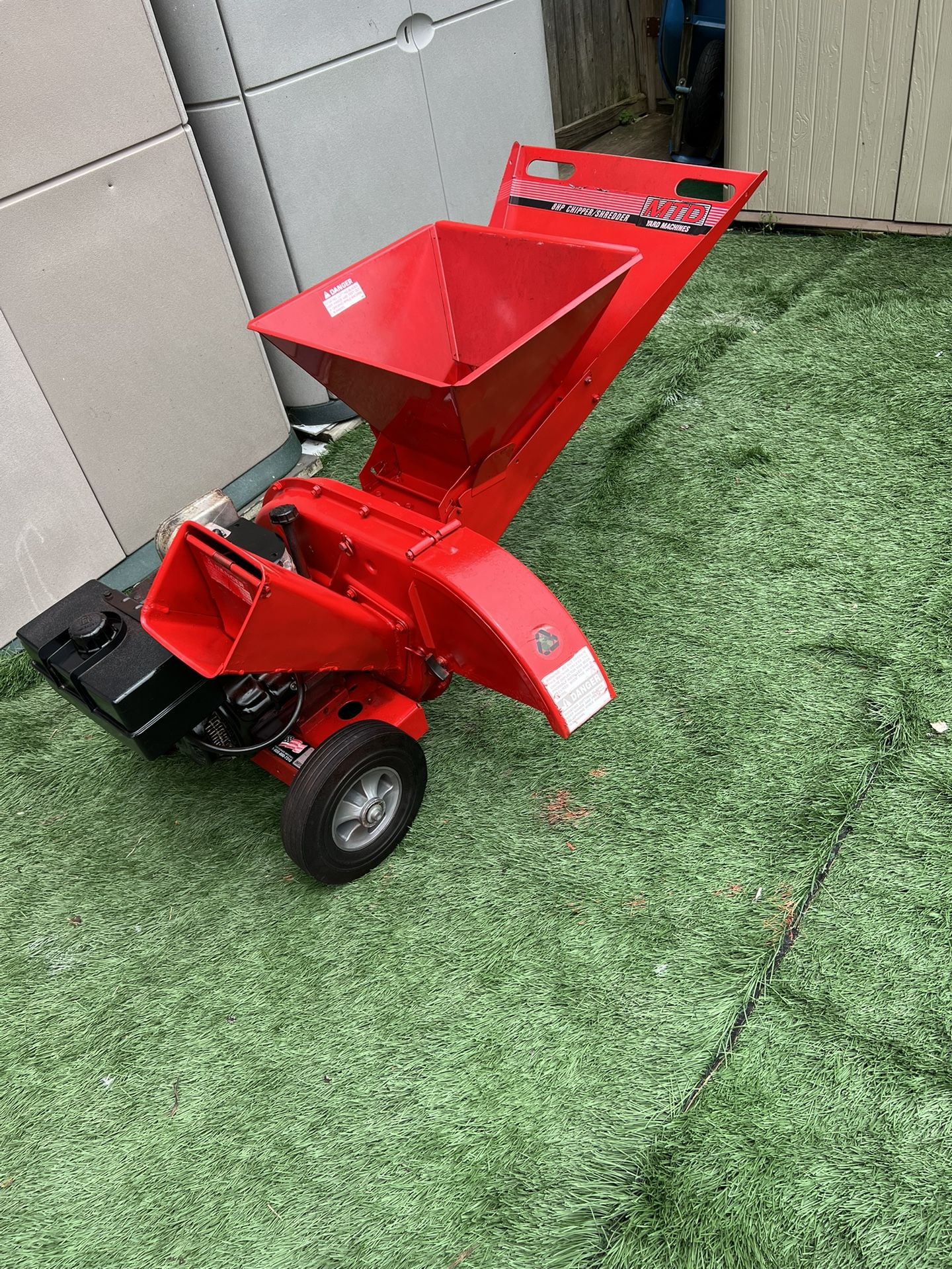 Chipper /shredder 8 Hp
