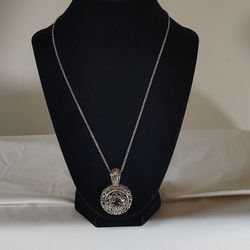 Premier Designs Necklace 