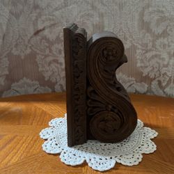 CBK Styles Vintage 2002 Bookend 