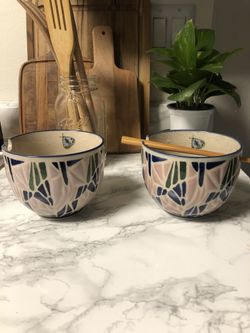 Urban Outfitters Noodle Bowls Set (2)