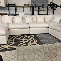 CLOUD BRAND NEW SECTIONAL SAME DAY DELIVERY 