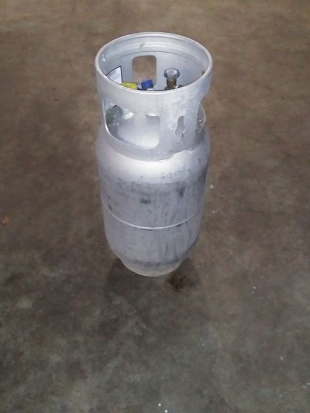 Aluminum forklift propane tank