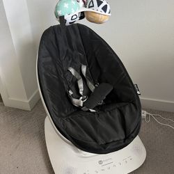 4moms mamaRoo Multi-Motion Baby Swing 