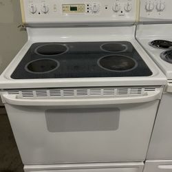 Hotpoint Stove Electric 