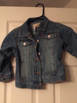 Kids Levi’s jean jacket size 4