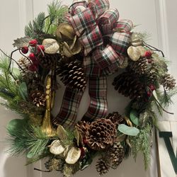 Christmas Wreath And Porch Sign 