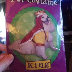 King Pet Costume