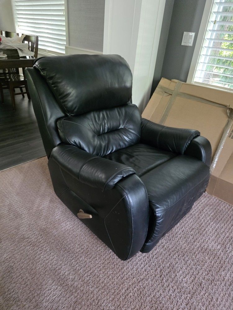Black Leather Recliner
