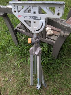 Rockwell Jaw stand